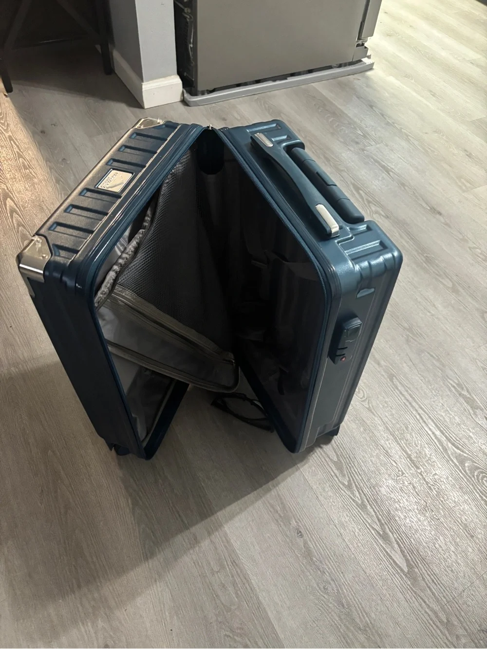 Navy Blue Soft-Side carry on and Hard-Shell Luggage checking - Travel Set